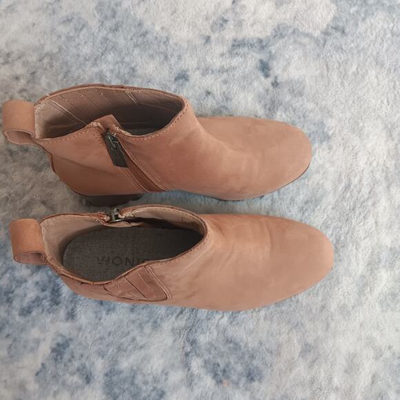 Vionic Wilma Waterproof Ankle Boot Toffee Nubuck Womens Size 5 - Picture 5 of 11